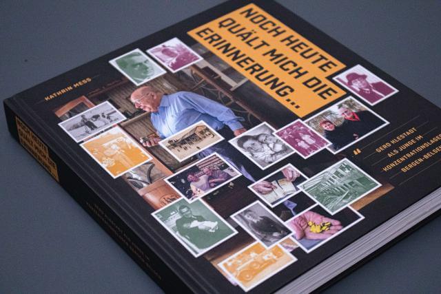 photographie de la couverture du livre "Noch heute quält mich die Erinnerung"