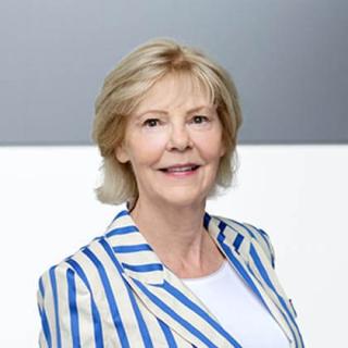 portrait de Danièle Wagener, présidente du Conseil d'administration de l'Œuvre Nationale