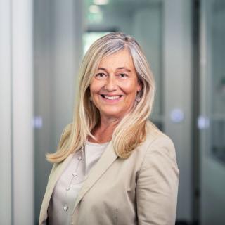 Portrait de Claudine Lorang, coordinatrice de projets à l'Œuvre Nationale