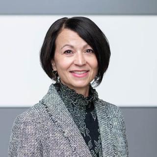 portrait de Simone Flammang, vice-présidente du Conseil d'administration de l'Œuvre Nationale