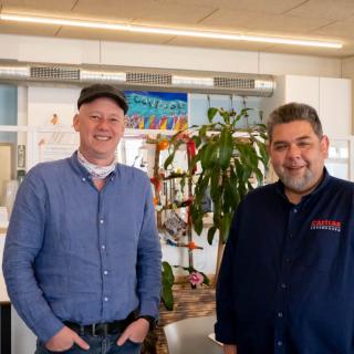 Portrait de Louis Grobbelaar de White Jasmine Films et Cristian Lopez, Responsable du Bistrot Social Le Courage 
