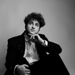 portrait de Yanis Miltgen